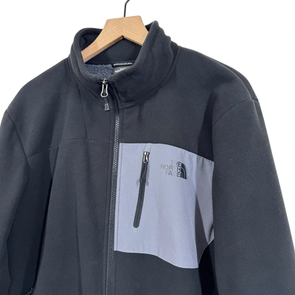 The North Face Mens Fleece Full Zip Jacket Size L Black Outdoor Performance
